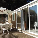 Campingplads Zecamping 3 Etoiles Anime Animaux Acceptes Familial Piscine Couverte *