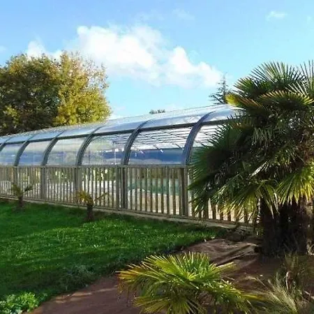 3 Etoiles - Piscine - Ccbafeb مكان تخييم Avrillé