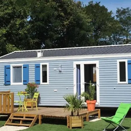 Zecamping 3 Etoiles Anime Animaux Acceptes Familial Piscine Couverte * Avrille (Vendee)