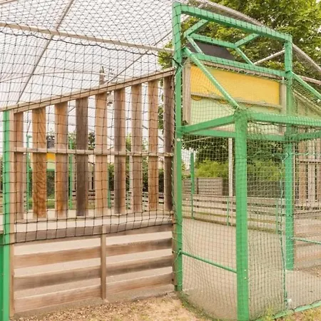 Parque de Campismo Zecamping 3 Etoiles Anime Animaux Acceptes Familial Piscine Couverte *