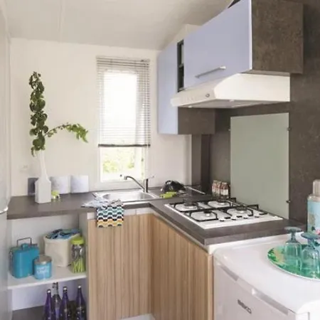 3 Etoiles - Piscine - Ccbafeb