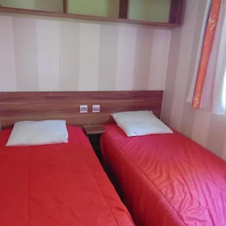 Kemping 3 Etoiles - Piscine - Ccbafeb Avrillé