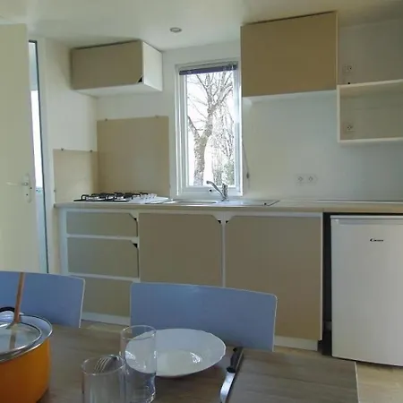 3 Etoiles - Piscine - Ccbafeb Kemping *