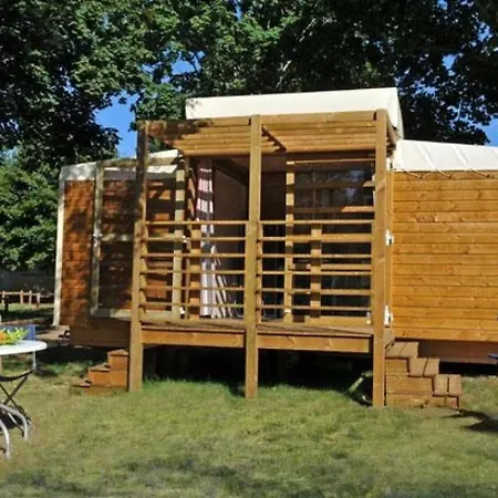 Camping 3 étoiles - Piscine - Ccbafeb