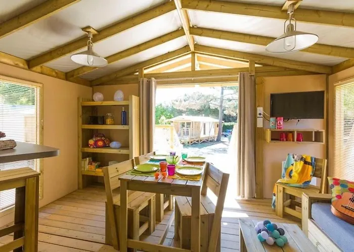 3 Etoiles - Piscine - Ccbafeb Campsite *