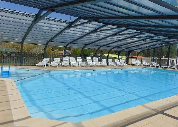 Zecamping 3 Etoiles Anime Animaux Acceptes Familial Piscine Couverte Camping