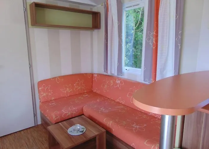 3 Etoiles - Piscine - Ccbafeb Campsite *