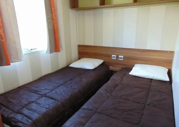 Zecamping 3 Etoiles Anime Animaux Acceptes Familial Piscine Couverte Camping *