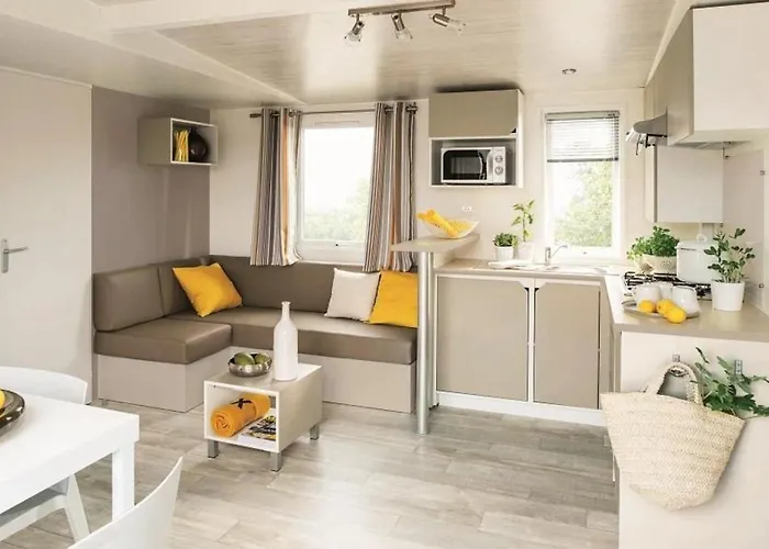 3 Etoiles - Piscine - Ccbafeb Campsite Avrille (Vendee)