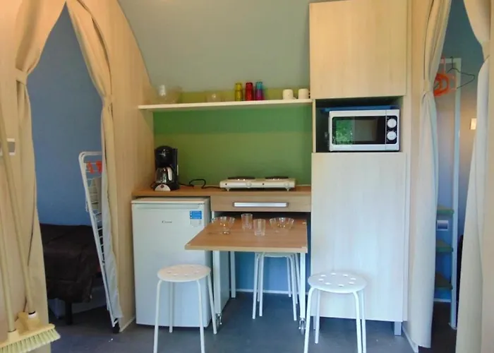 Camping Zecamping 3 Etoiles Anime Animaux Acceptes Familial Piscine Couverte *