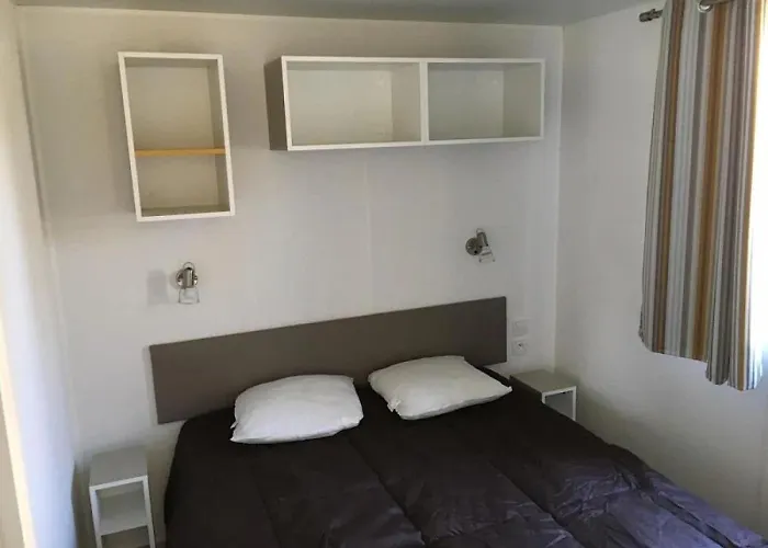 3 Etoiles - Piscine - Ccbafeb * Avrille (Vendee)