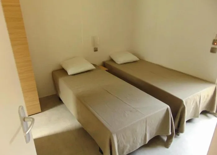 Zecamping 3 Etoiles Anime Animaux Acceptes Familial Piscine Couverte